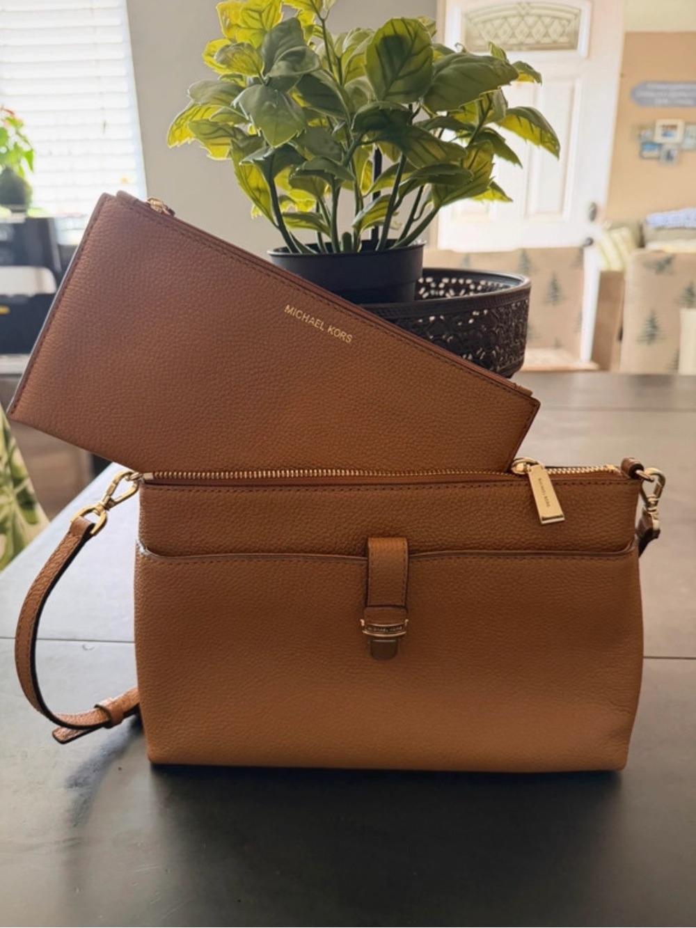 NWOT Michael Kors Studio Mercer CROSSBODY